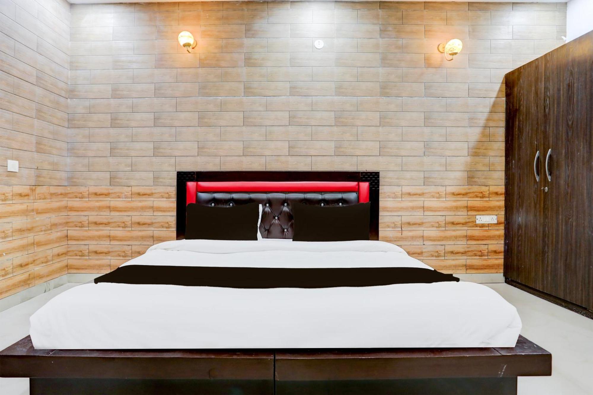 Hotel O Gupta Residency Noida Bagian luar foto